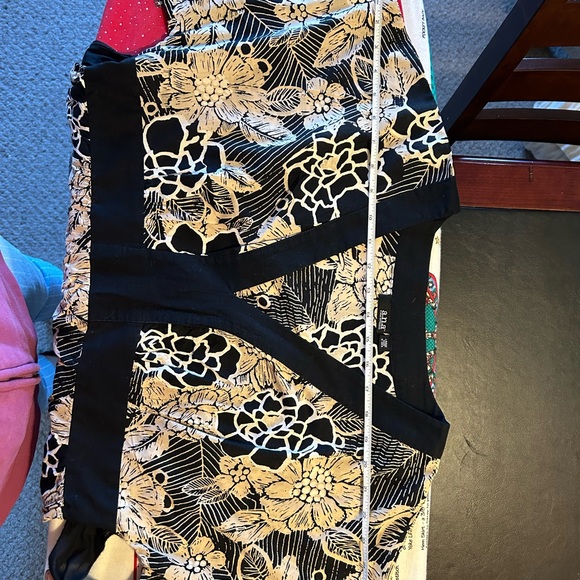 Blouse , tunic with elastic back and bow - Picture 3 of 8